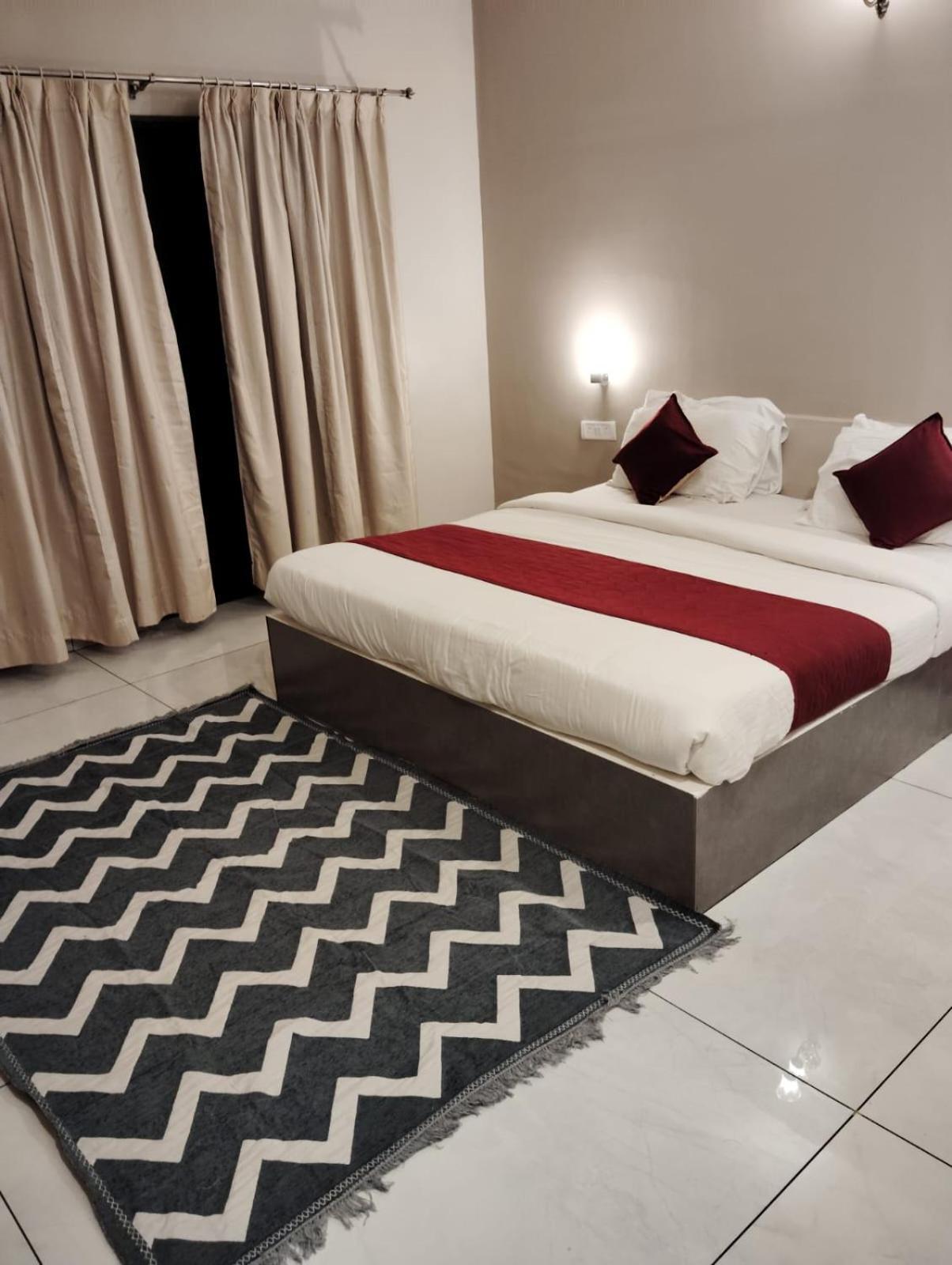 The Country Club Wildlife Resorts Bandipūr Esterno foto